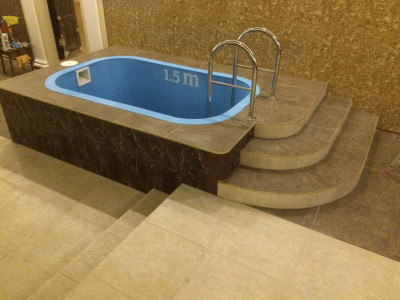 Купіль для лазні/сауни: як підібрати форму і об'єм під вашу кількість людей