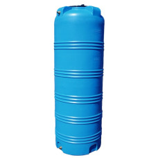 Вертикальная емкость на 750 литров, пластиковая фото