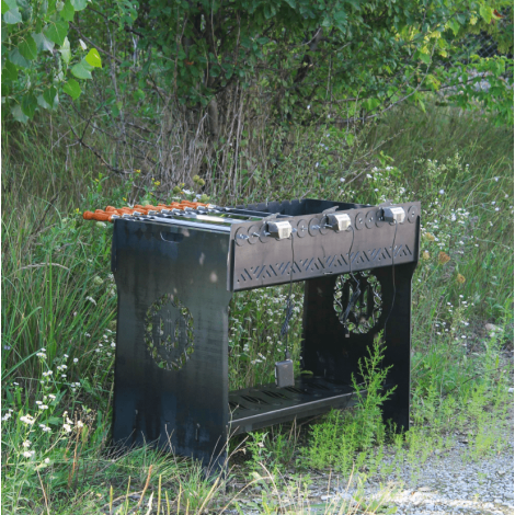 Мангал розбірний високий з вбудованою шашличницею та мотором на 16 шампурів фото
