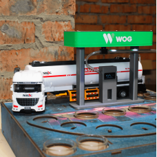 Наливатор АЗС на 7 чарок з друком - фура з цистерною фото